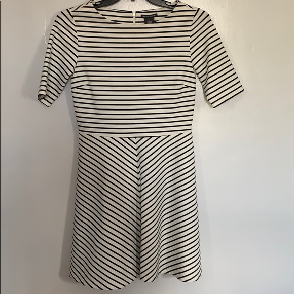 Chelsea & Theodore Dresses & Skirts - NWT dress